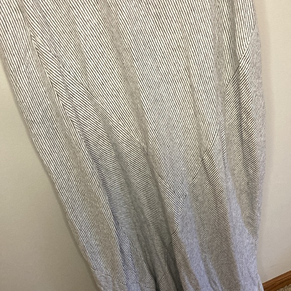 Mod Ref Sleeveless Maxi Dress, Gray and White Stripes, Size Small - Picture 4 of 8